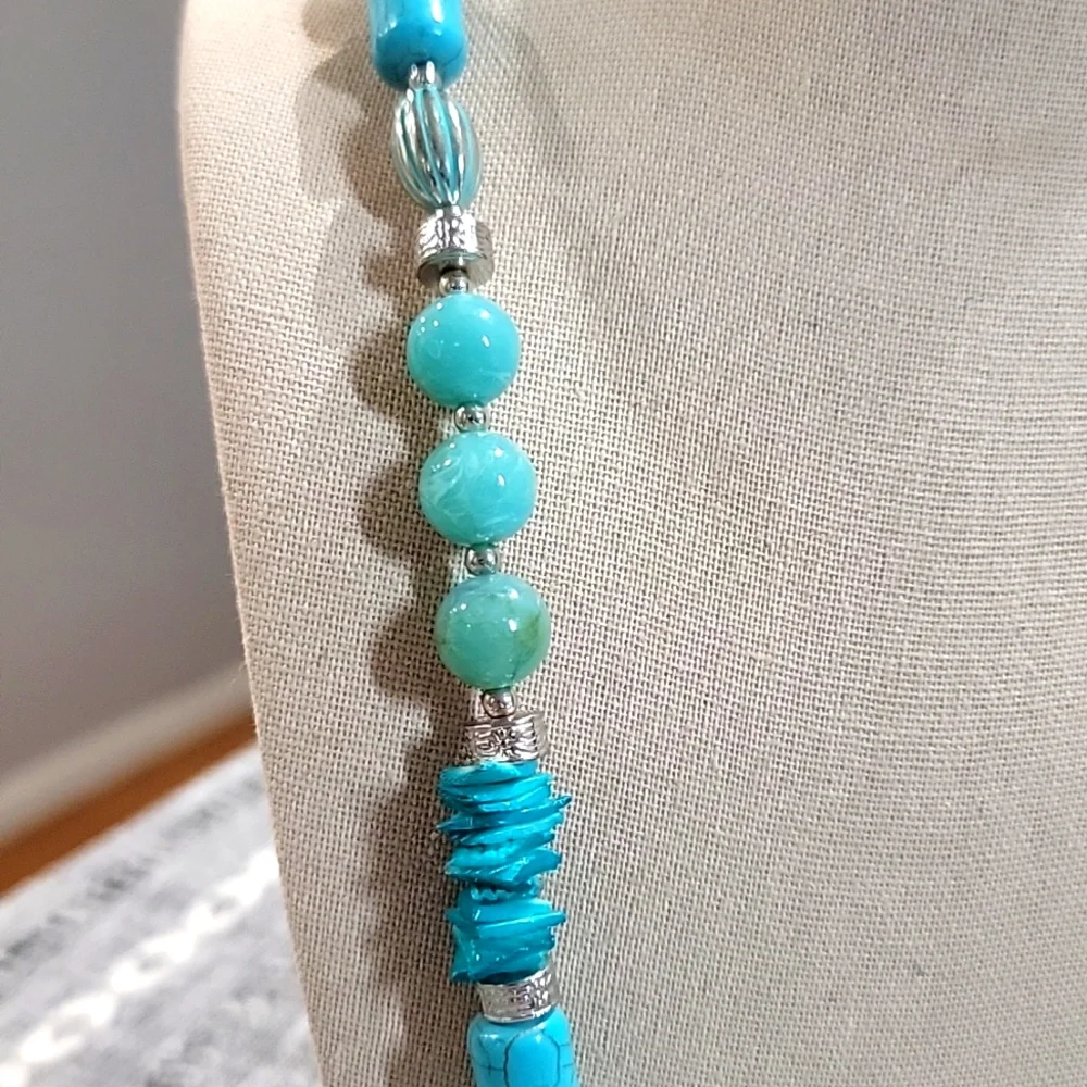 Chicos Turquoise Beaded Necklace 36